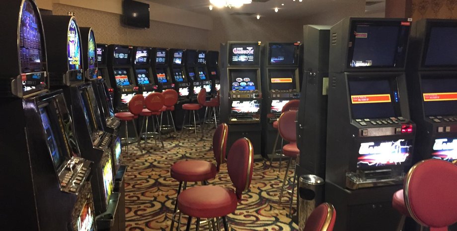 Подпольное казино на Бессарабке / Фото: Facebook