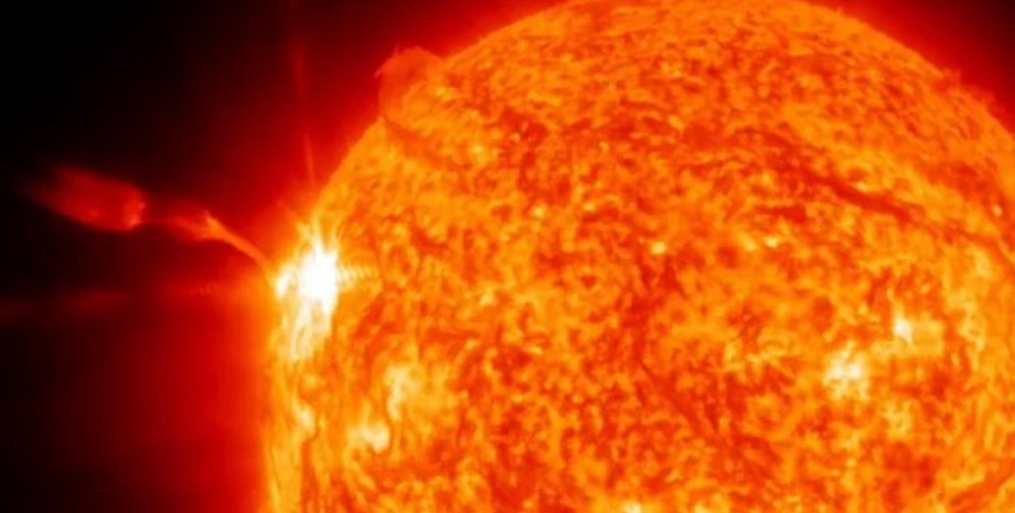 спалах на Сонці