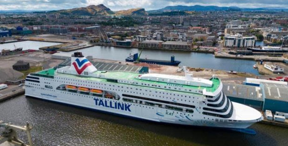 Корабль MS Victoria