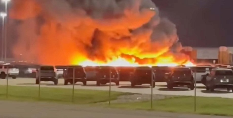 пожар сша, Rivian R1T, электромобили Rivian, электромобили Rivian