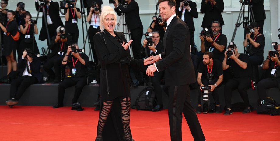 Г'ю Джекман і Деборра-Лі Фернесс, Венеційський кінофестиваль, поцілунок, пара