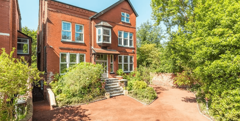 Розкішний сімейний дім виставили на продаж: сюрприз усередині здивував усіх (фото)