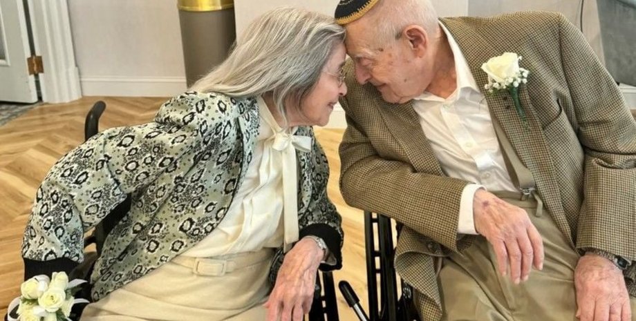 Найстарші молодята, літня пара, подружжя, світовий рекорд, пара із загальним віком у 202 роки, весілля століття, літнє подружжя