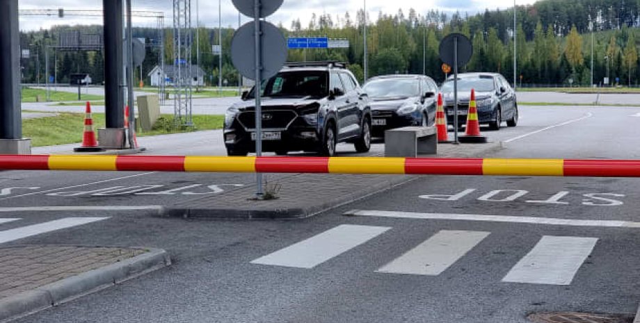 российские номера на машинах, автомобили из РФ, запрет на въезд в Финляндию, срок пребывания в Финляндии