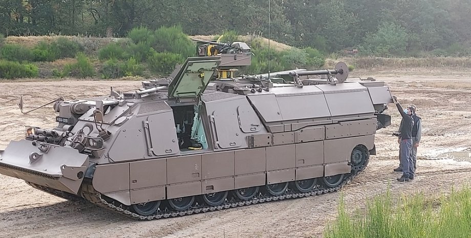 Эвакуатор танков DCLR