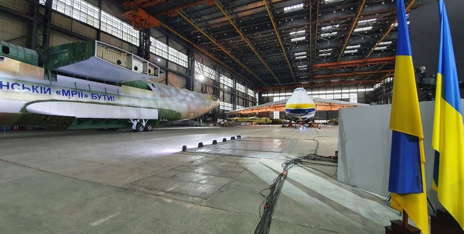 прес-конференція Зеленського, антонов