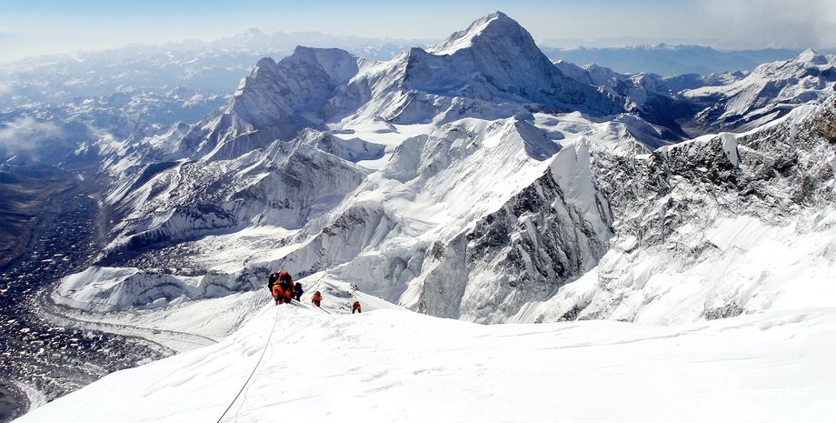 горы, самые высокие горы, наскокльо высокими могут быть горы на Земле