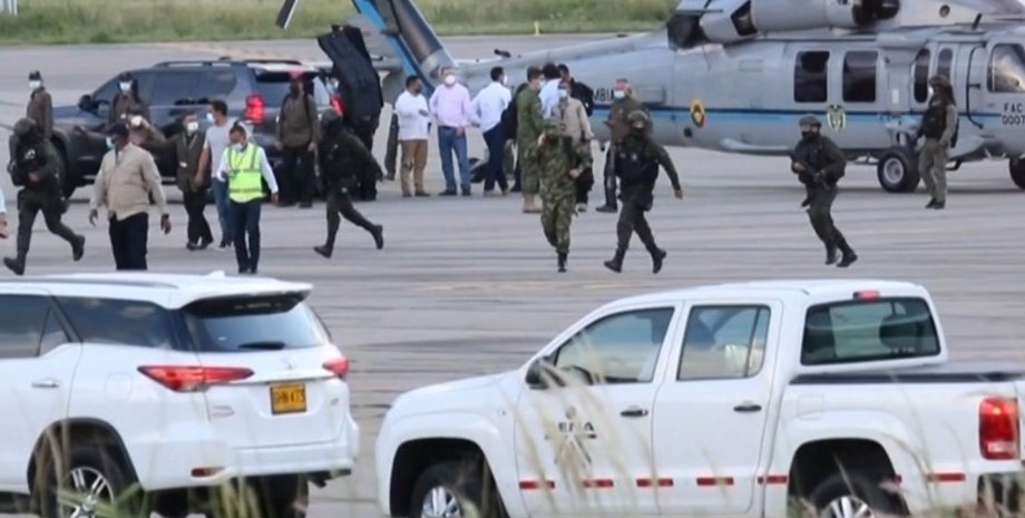 Обстріл вертольота президента Колумбії