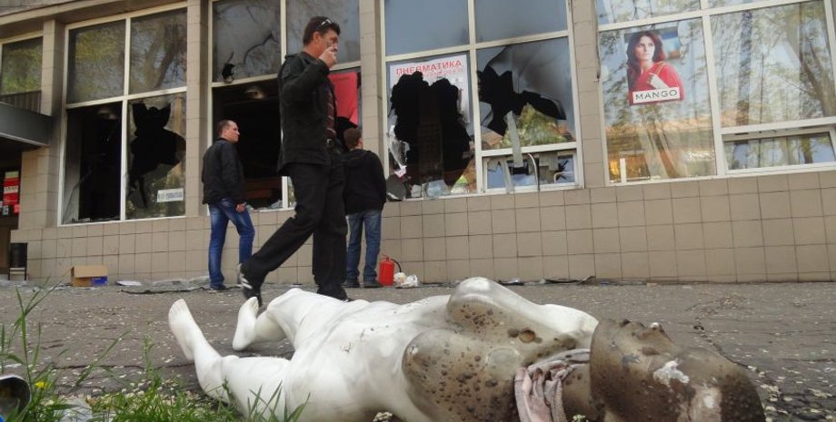 Мариуполь после обстрела боевиков / Фото: 0629.com.ua