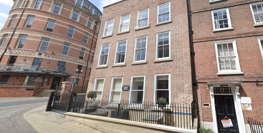 дом на улице Сент-Джеймс