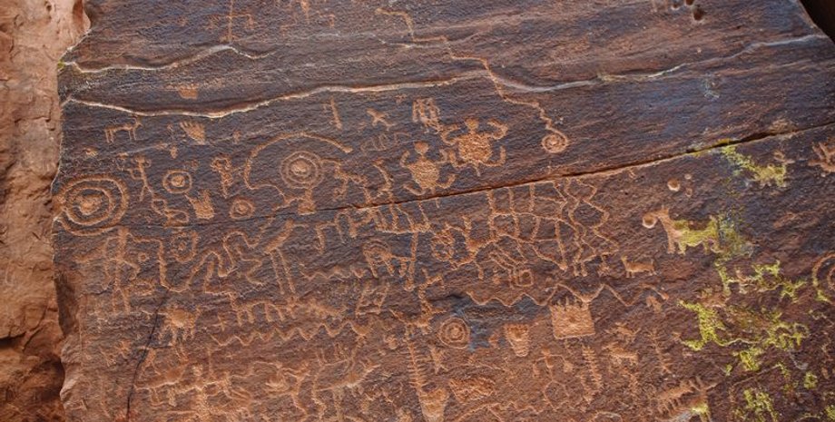 летнее солнцестояние, петроглифы, солнечный календарь, Аризона, индейцы, календарь, метки, изображения, рисунки, наскальные рисунки, древние люди, история, язык, тени, древнее искусство