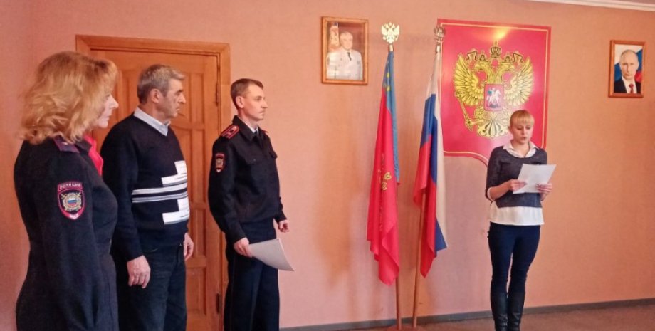 Принятие присяги новыми гражданами на верность России. Фото: МВД РФ