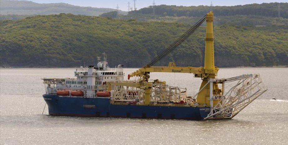 Судно "Академик Черский" трубоукладчик