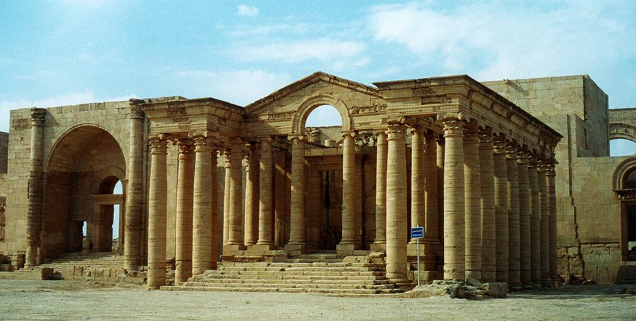 храм города, Хатра, фото