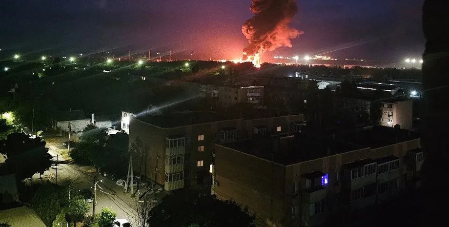пожар, нефтебаза, энгельс
