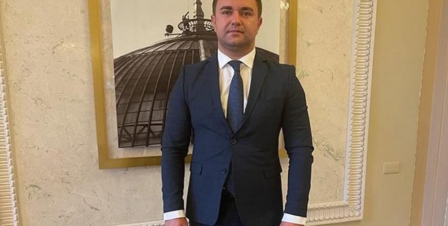 алексей ковалев, ковалев 4 канал, 4 канал, слуга народа купил канал, слуга народа телеканал