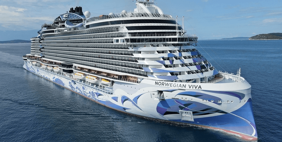 Круїзний лайнер, пригода в круїзі, круїз курйоз, круїзний лайнер курйоз, круїзний лайнер скандал, круїзний лайнер інцидент, круїзний лайнер небезпека, круїзний лайнер пожежа, пригода круїз