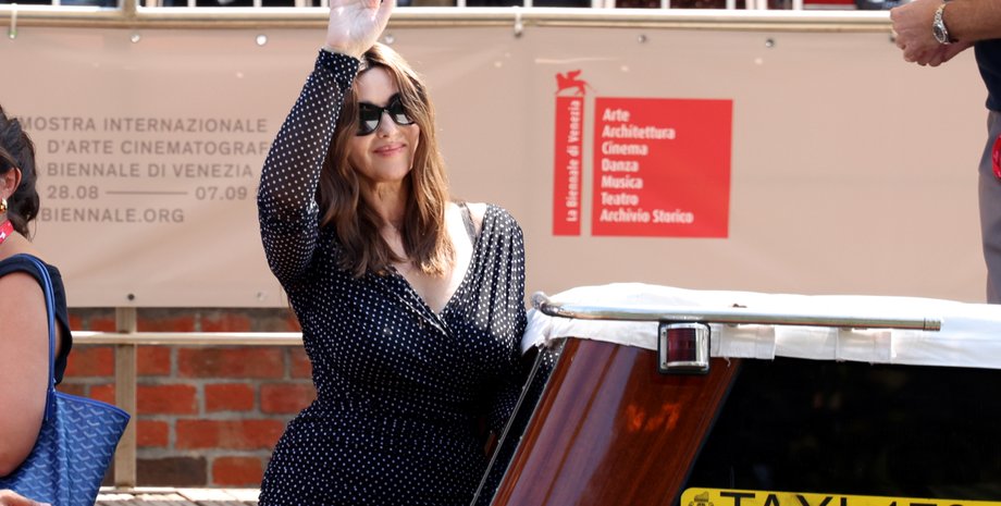 Моника Беллуччи в Венеции, венецианский кинофестиваль 2024, тим бертон и моника беллуччи, битлджюс 2, дженна ортега