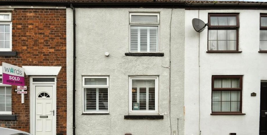 Дом без входной двери, дом, жилье, недвижимость, купить дом, продажа недвижимости, дом без двери, необычный дом, планировка дома