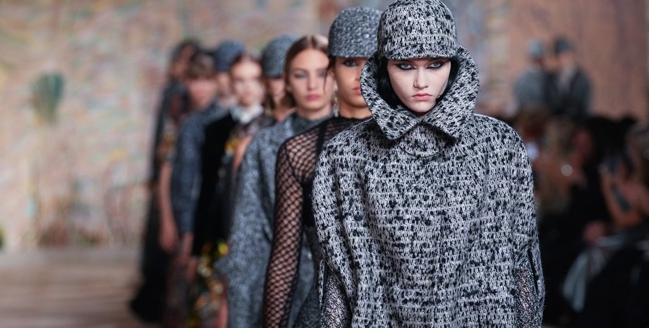 Самые модные шапки осени 2021 фото