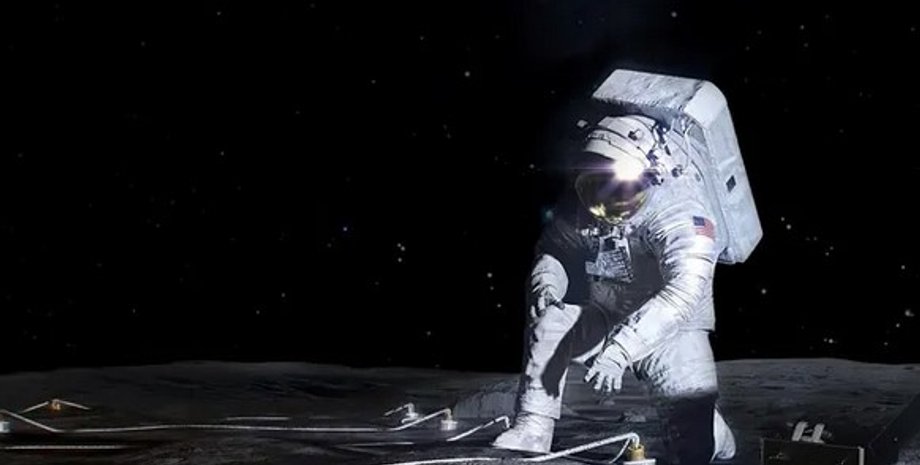 астронавт, Місяць