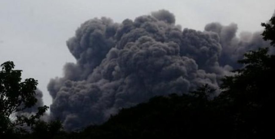 Извержение вулкана в Фуэгро / Фото: twitter.com/NTN24