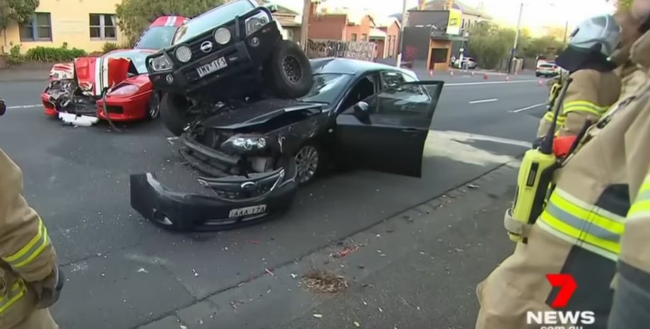 авария суперкара, Ferrari 360 Challenge Stradale, Ferrari 360, суперкар Ferrari
