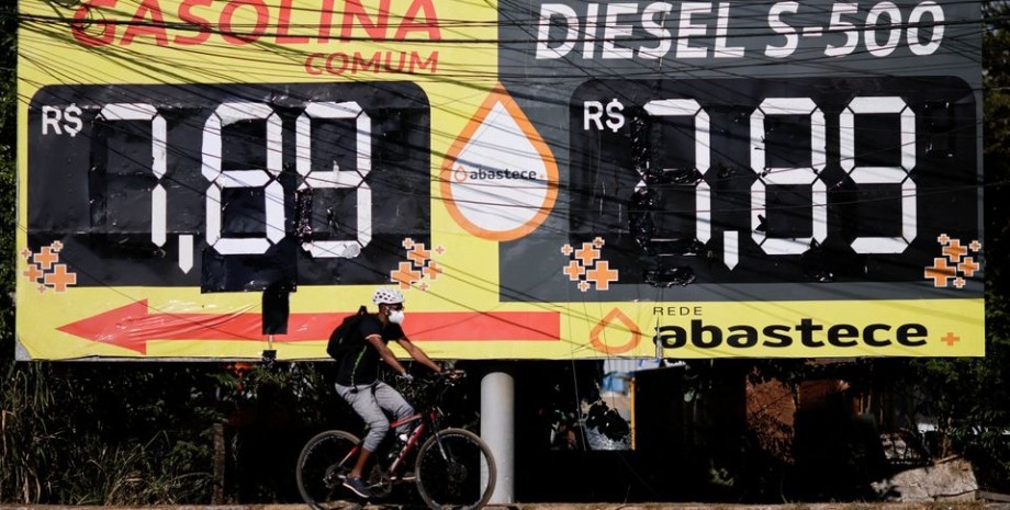 Стоимость топлива в Бразилии, Бразилия купит дизтопливо в России, обход санкций