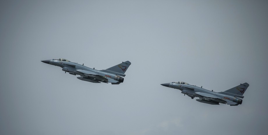 j-10 нарушение тайвань