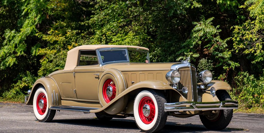 Chrysler Imperial 1932, Chrysler Imperial, Chrysler Imperial LeBaron
