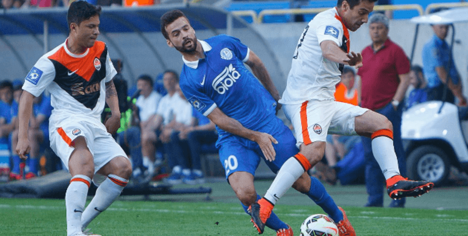 Эпизод матча "Днепр"-"Шахтер" / Фото: FCDNIPRO.UA23