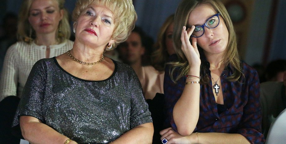 ксения собчак, ксения собчак мать, людмила нарусова, собчак мать, жена собчака, бегство из россии