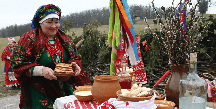 масляна 2025, масляна в Україні, у твітері скандал, коли святкують масляну, масляна чи масниця, млинці на масляну