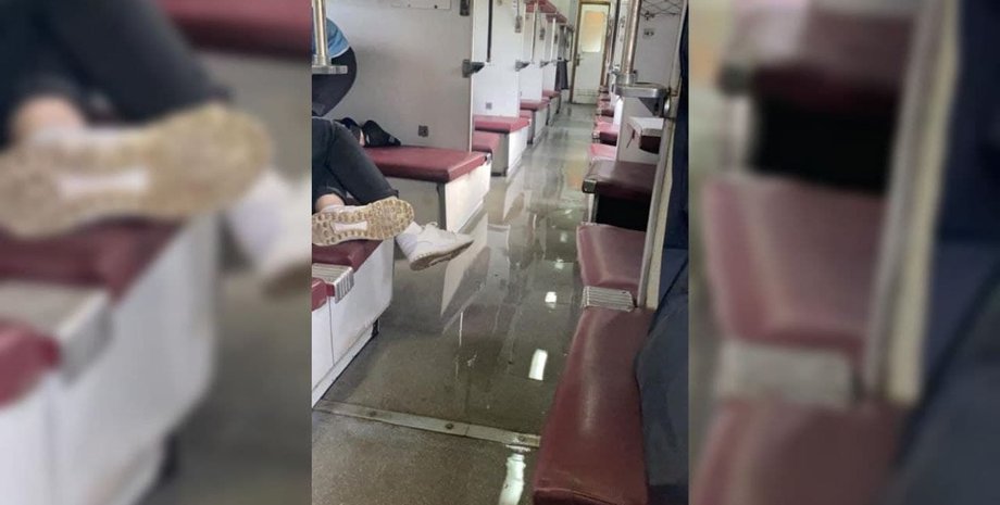 поезд, укрзализныця, вагон, потоп