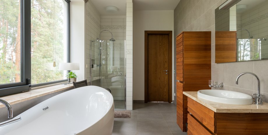 Ванная комната, тайная комната, секретная комната, подглядывание за ванной, агент по недвижимости, соцсети, курьезы, секрет