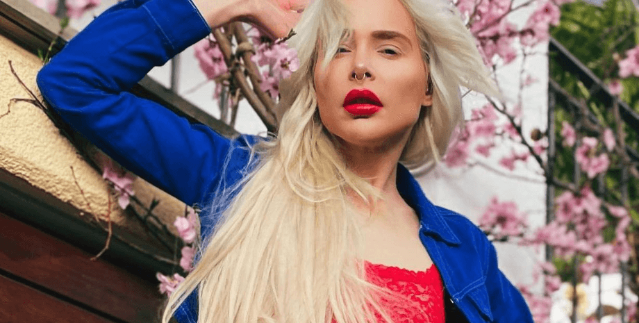 Модель, Терезия Фишер, операция, удлинение ног,