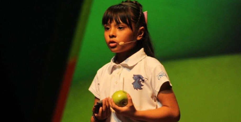 Девочка, ребенок, вундеркинд, Адхара Перес Санчес, наука, НАСА, конкурс,