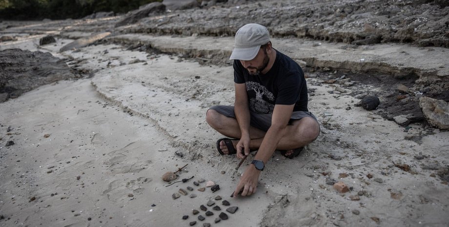 Український археолог Анатолій Волков, хортиця, каховське водосховище