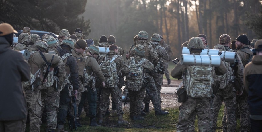 Українські військові Українські військові, бійці ЗСУ, Сили оборони, українські війська, мобілізація