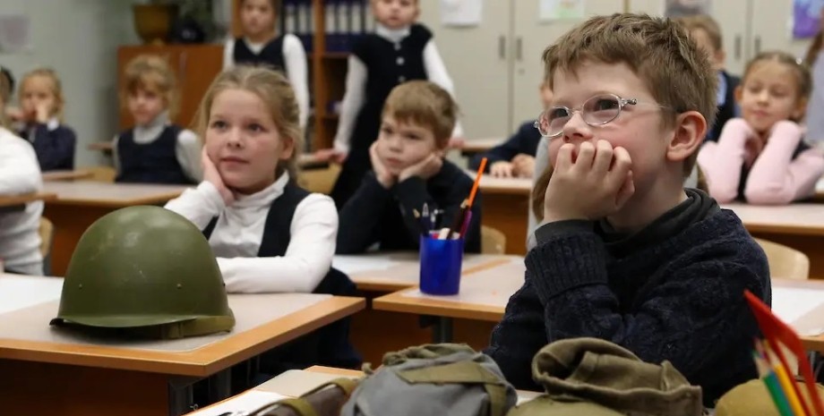 Школьники, школа, Крым, оккупированные территории, война в Украине