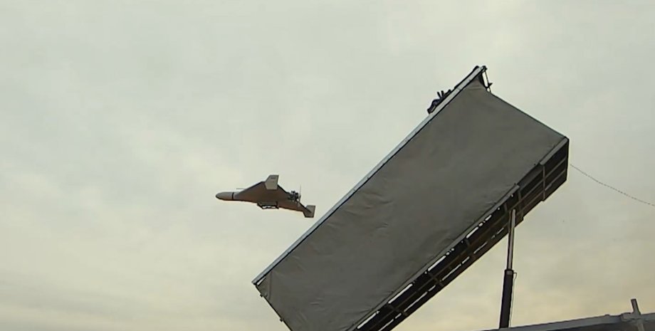 Дрон-камікадзе Shahed-131 безпілотник БПЛА Іран