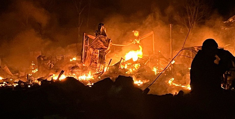 Partager : Dans le district de Samara, région de Dnipropetrovsk, un magasin a ét...