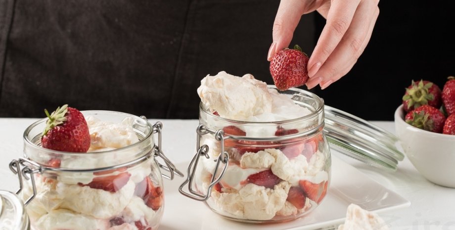 Ітонський безлад Ітонський безлад, десерт, англійський десерт