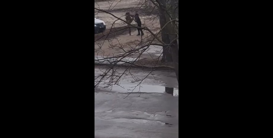 новости сумм, новости шостки, тцк и сп, работник тцк, драка, военкомат