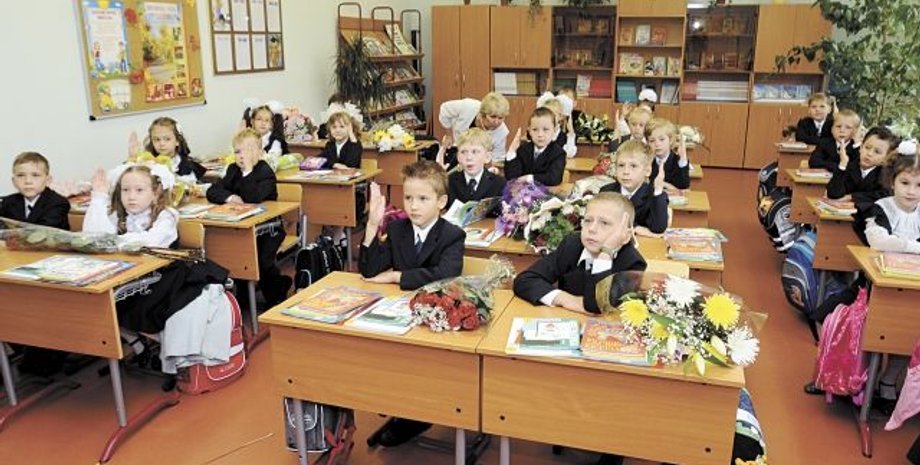 школа, школьный класс, учебный год, дети в школе, школа война, школа укрытие, школа воздушная тревога, как действовать во время тревоги