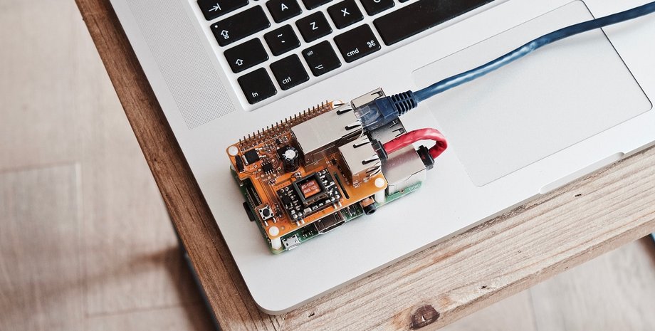 ноутбук, кабель, интернет