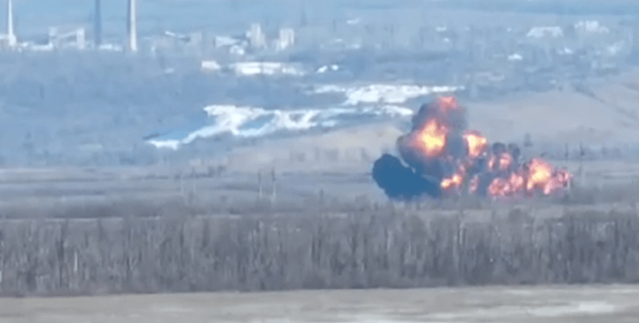 самолет су-25