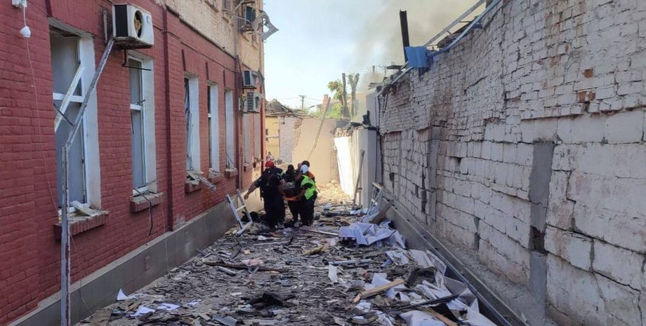 ракетный удар, Кривой Рог, Днепропетровская область, обстрел, война РФ против Украины, жертвы