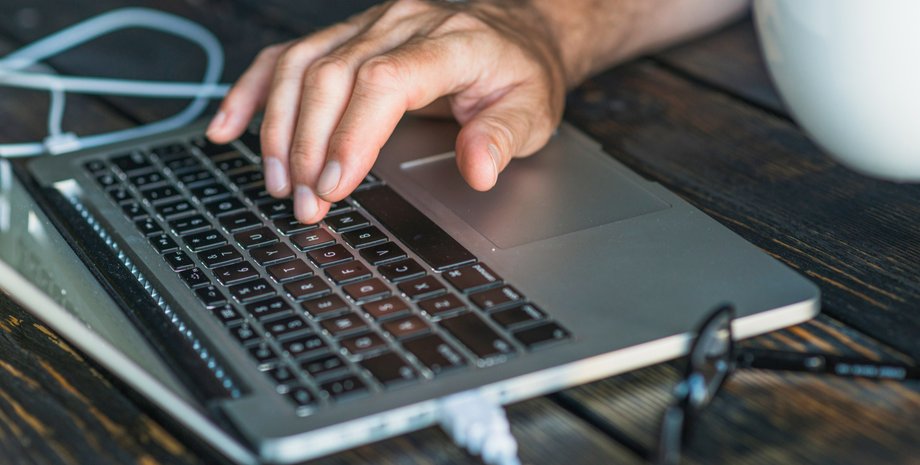 Зарядка ноутбука