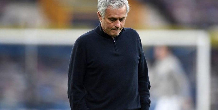 Жозе Моурінью, футбол, ФК Тоттенхем, Головний тренер, відставка